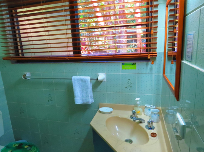 Bathroom 4, Daintree Rainforest Retreat, Douglas