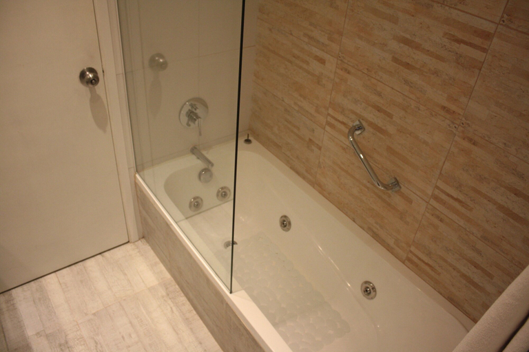 Bathroom 4, Hotel Romimar, n.a351
