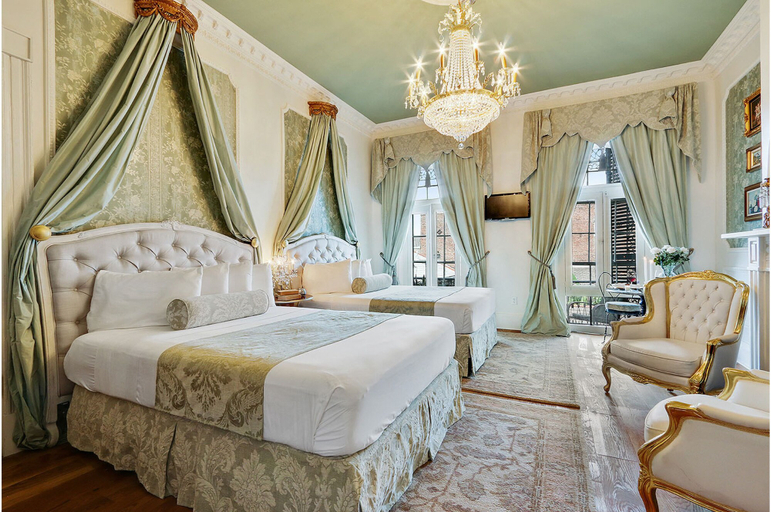 Bedroom 1, French Quarter Mansion, Orleans