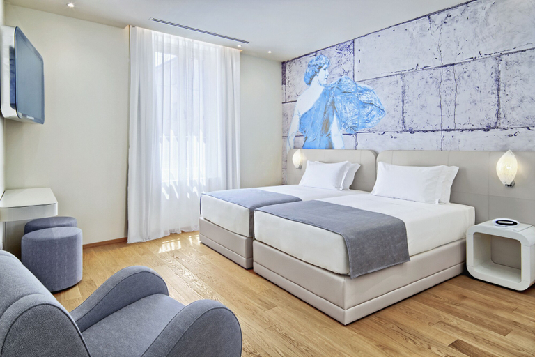 Bedroom 3, Ausonia Hungaria, Venezia