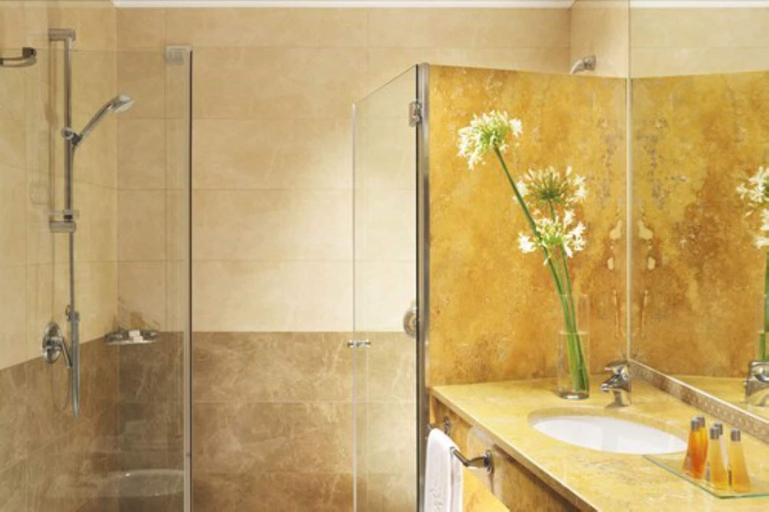 Bathroom 4, Poli Hotel, Milano