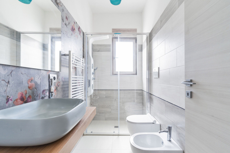 Bathroom, 2103 Villetta Clara, Lecce