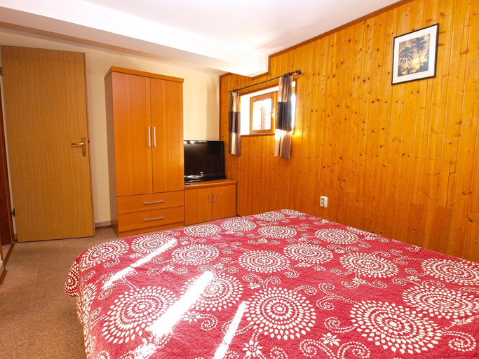 Bedroom, Apartment 845, Medulin