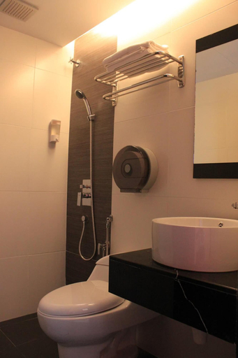 Bathroom 5, Time Hotel Seremban, Seremban