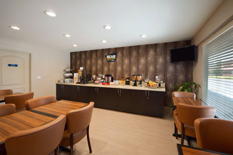 Food & Drinks, Studio 6 Suites Hinesville, GA, Liberty