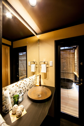 Bathroom 4, Miro Shichijo Hanabatakecho Tei, Kyoto