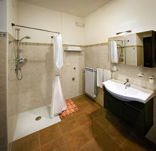 Bathroom 4, Il Poggio Dei Pettirossi, L'Aquila