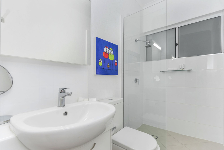 Bathroom 5, By The Sea Port Douglas, Douglas