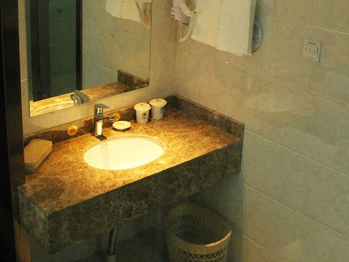 Bathroom 3, GreenTree Inn HuaiAn University Town Science and Technology Avenue Hotel, Huai'an