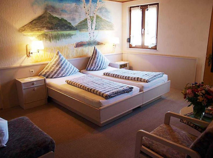 Others 3, Hotel- Restaurant Der Einsiedelhof, Rastatt
