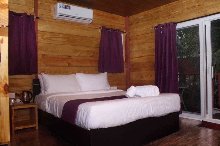 Bedroom 2, Mariners Bay Resorts, North Goa