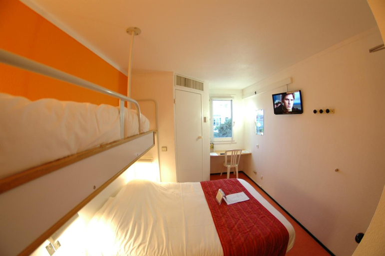 Bedroom 4, Hôtel Eco Relais, Pyrénées-Atlantiques
