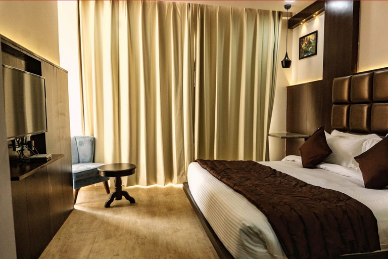 Bedroom 2, The Raas Mahal, Jaipur