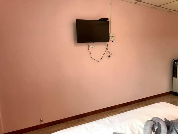 Bedroom 18