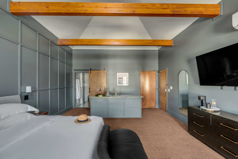 Bedroom 2, The Emerald Boutique Stays, Beaufort