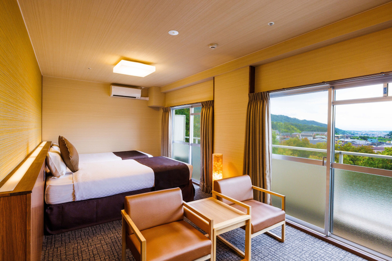Bedroom 4, Wan Wan Paradise Nara Ikoma, Heguri