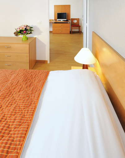 Bedroom 3, Séjours & Affaires Paris Nanterre, Hauts-de-Seine