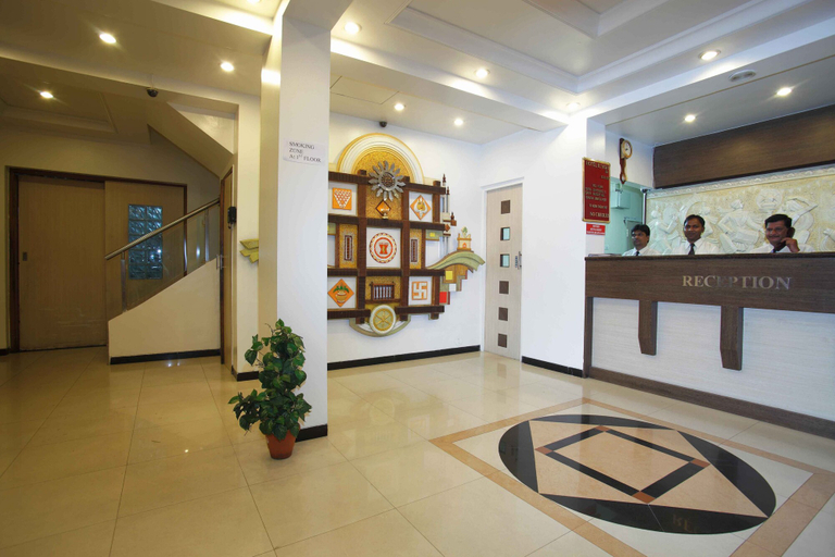 Others, Hotel Suyash Deluxe, Pune