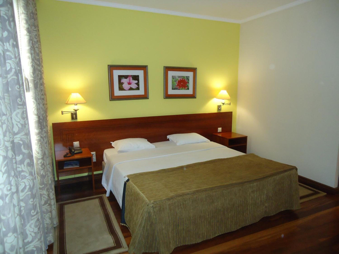 Bedroom 2, Hotel Camões, Ponta Delgada