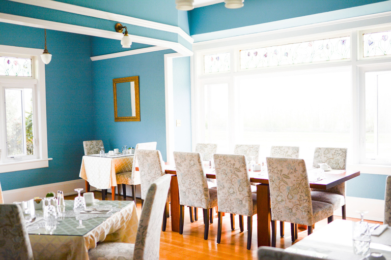 Food & Drinks 5, Dashwood Manor Seaside Bed & Breakfast, Capital