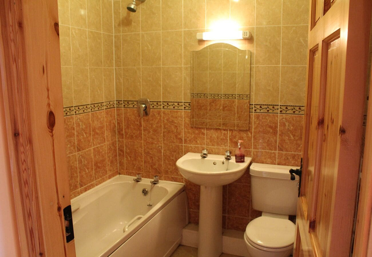 Bathroom, Fairfield Holiday Home No 13