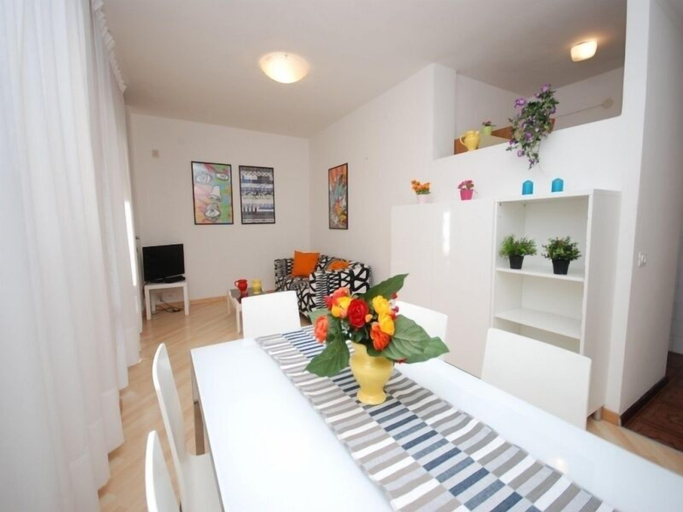 Others 4, Villa Edda, Udine