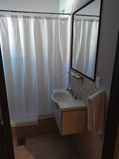 Bathroom, Posada del Marques, Capital