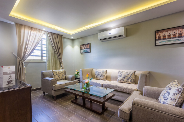 Others 4, Al Muhaidb Residence Al Malaz 3 - Economic, Riyadh