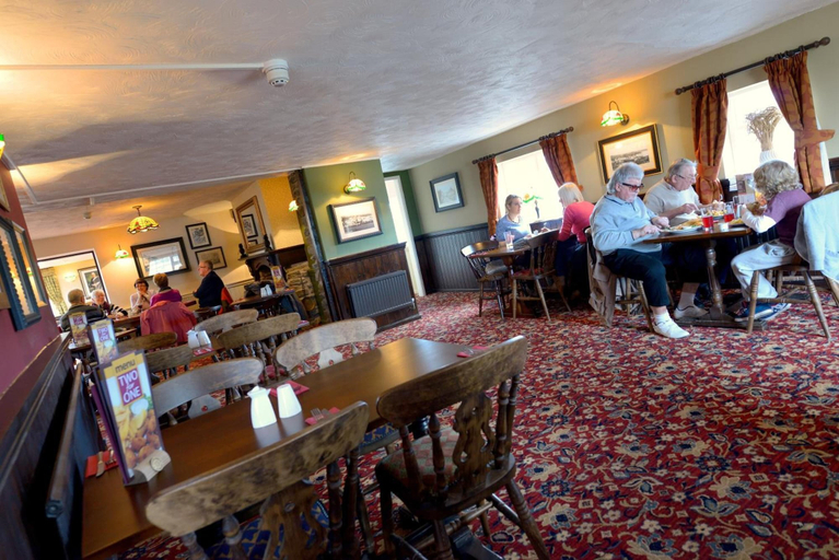 Food & Drinks 4, Savoy Country Inn, Carmarthenshire