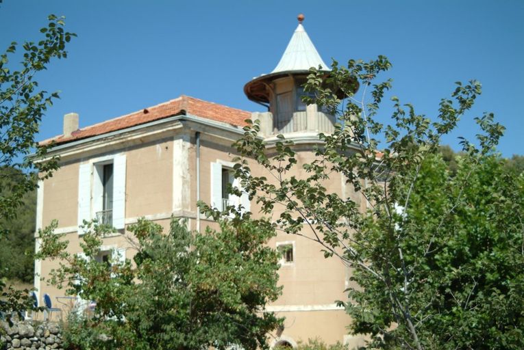 Exterior & Views 2, B&B Le Pavillon De Beauregard, Bouches-du-Rhône
