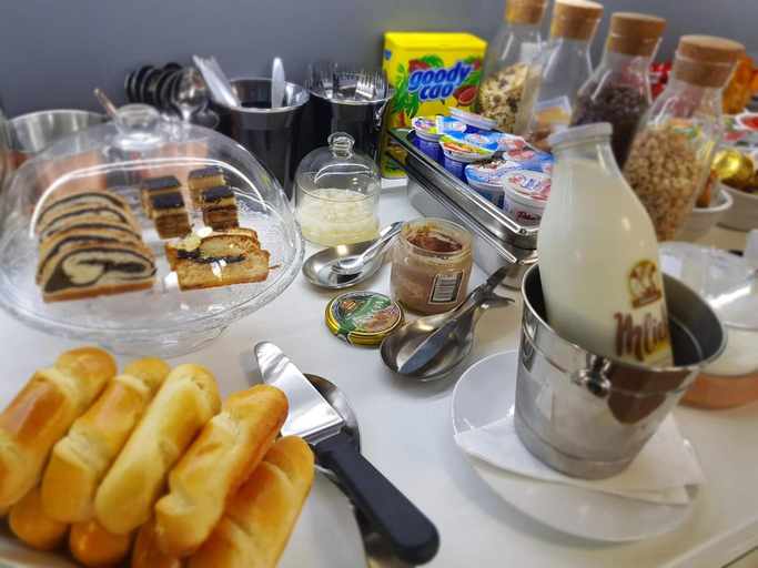 Food & Drinks 4, Penzión Galéria, Prievidza