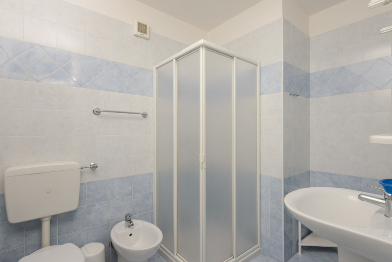 Bathroom, Residence Luna - Tipo B, Udine