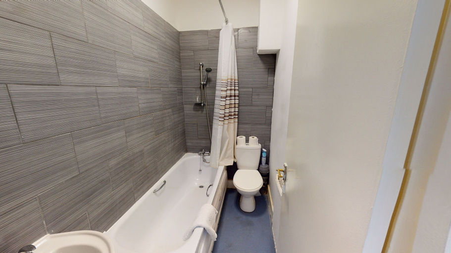 Bathroom, The Rock Apartments II, London