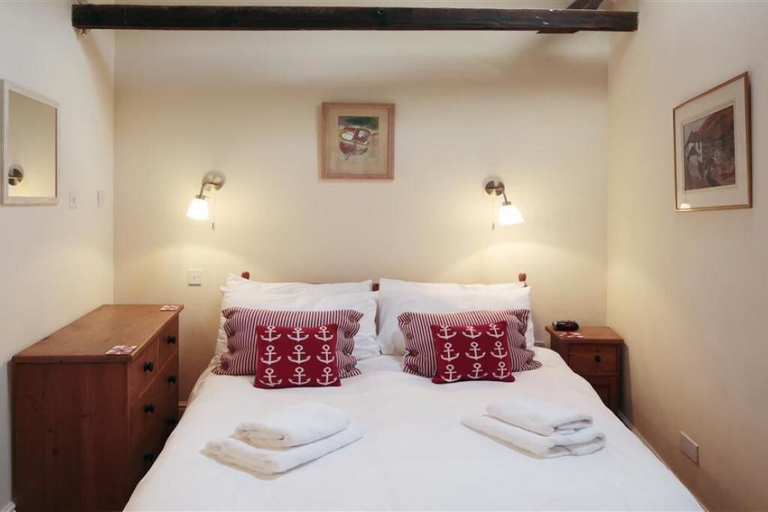 Bedroom 3, Green Door - Rashleigh, Cornwall