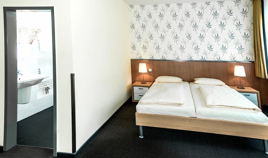 Bedroom 2, Hotel Flämischer Hof, Kiel