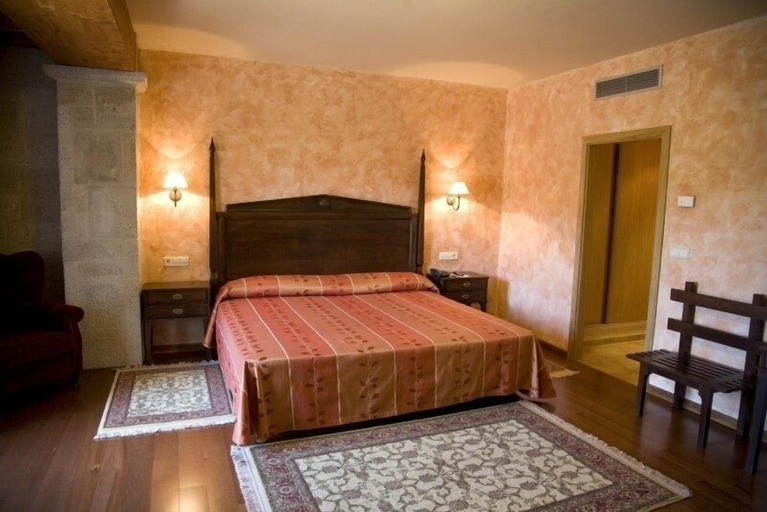 Bedroom 4, Abeiras, Pontevedra