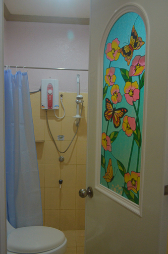 Bathroom 5, Veraneante Resort, Panglao