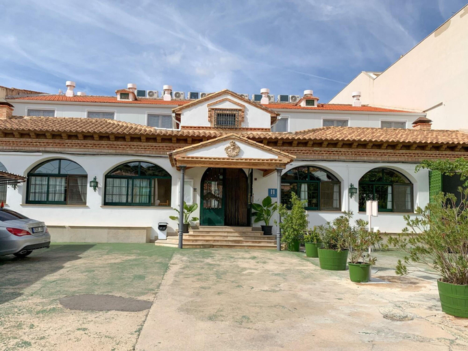 Exterior & Views 2, Hostal Guadiana, Ciudad Real