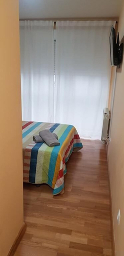 Bedroom 5, Javier Pedrouzo Sleeping Group, A Coruña