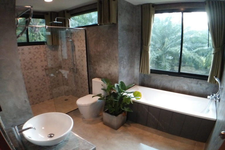 Bathroom 4, Krabi Green Hill Pool Villas, Mueang Krabi