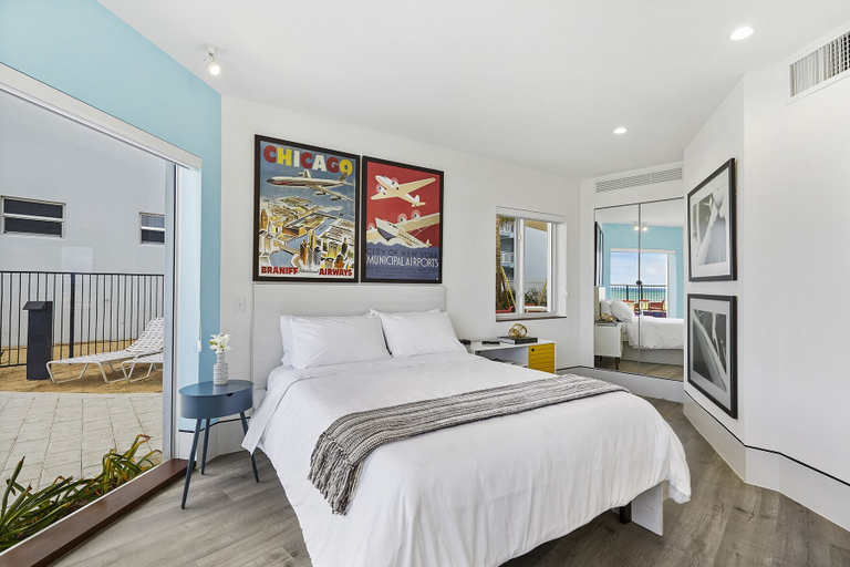 Bedroom 2, Ocean Treasure Beachside Suites, Broward