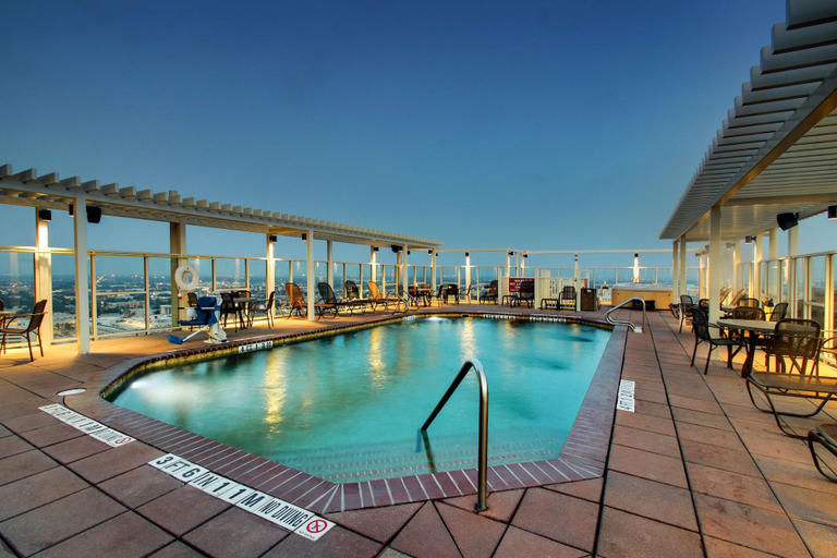 Sport & Beauty 2, Drury Plaza Hotel San Antonio Riverwalk, Bexar