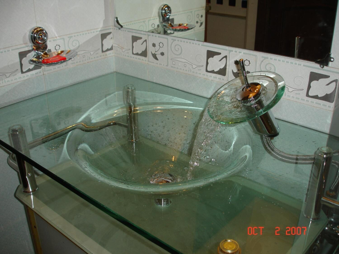Bathroom 4, Hotel Raj Niwas, Udaipur