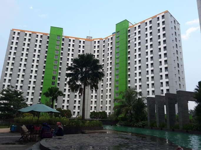 Exterior & Views 5, Green Lake View Luxury Apartment by Indah, South Tangerang