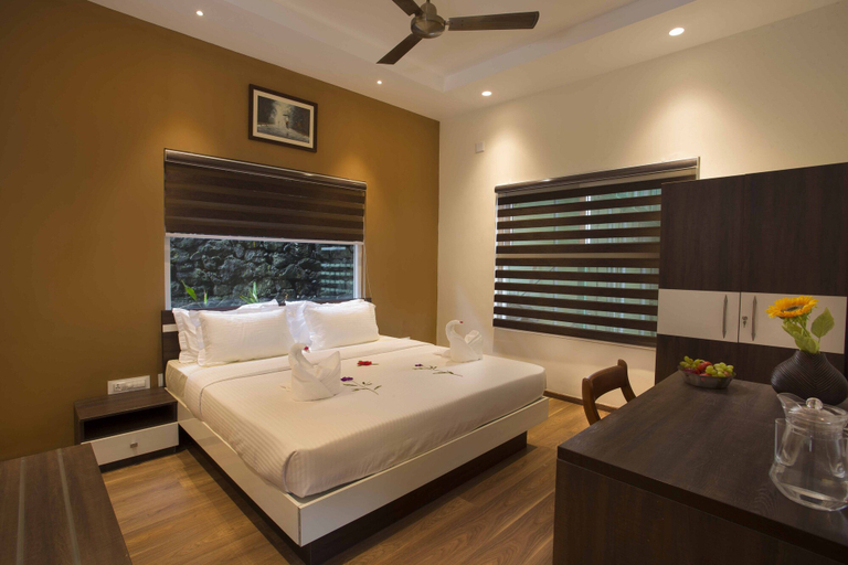 Bedroom 2, Foggy Knolls Resort, Idukki
