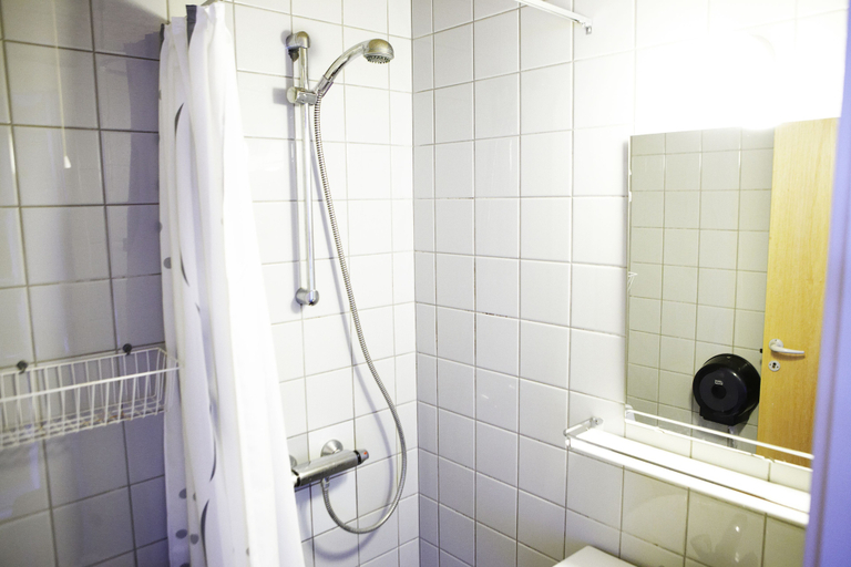 Bathroom 3, Danhostel Nykøbing Mors, Morsø