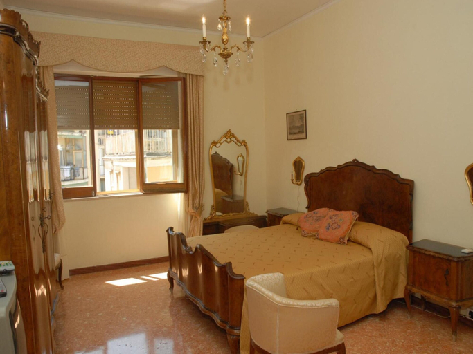 Bedroom 4, Casa Rachele, Napoli