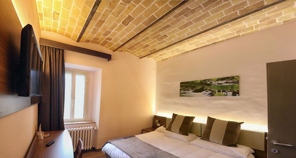 Bedroom 2, Donna Matilde, L'Aquila