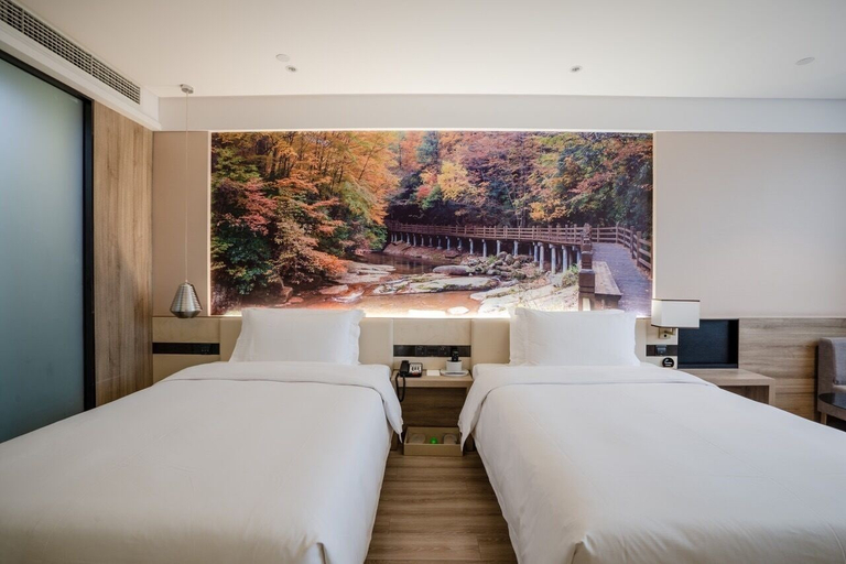 Bedroom 2, Atour Hotel Tongzilin Chengdu, Chengdu