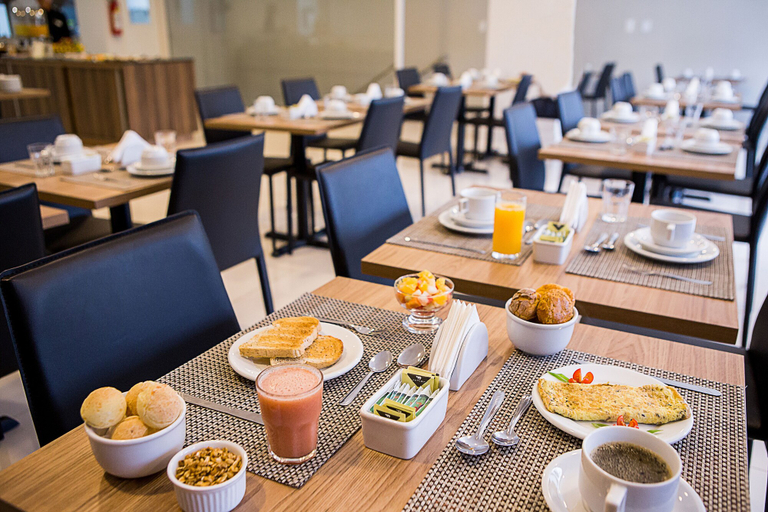 Food & Drinks 5, Trip Hotel Ubá, Ubá